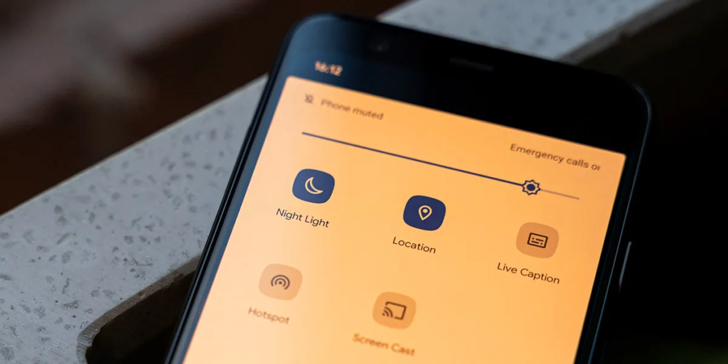 aplica un filtro de luz azul para aprovechar los trucos y consejos para lograr un sueño reparador en personas cuidadoras.